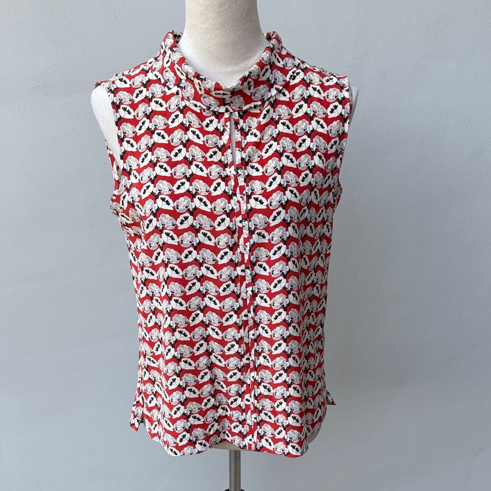 TORY BURCH Red White Silk Floral Print Sleeveless Blouse Mock Turtleneck Size 6